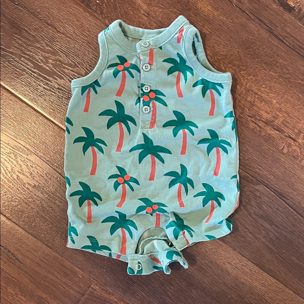 ☘️ 3 for 33 ☘️ Hanna Andersson Palm Tree Baby Romper
